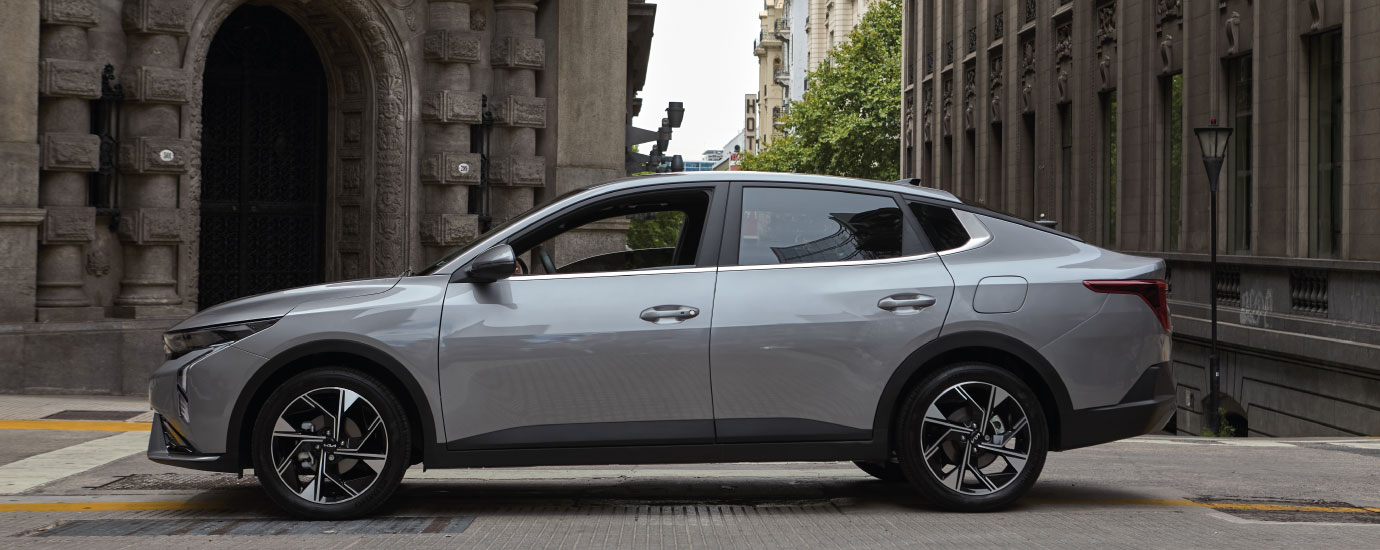 KIA K3 Sedán