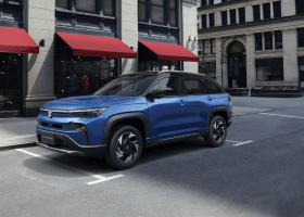 Exterior SUZUKI ACROSS HYBRID