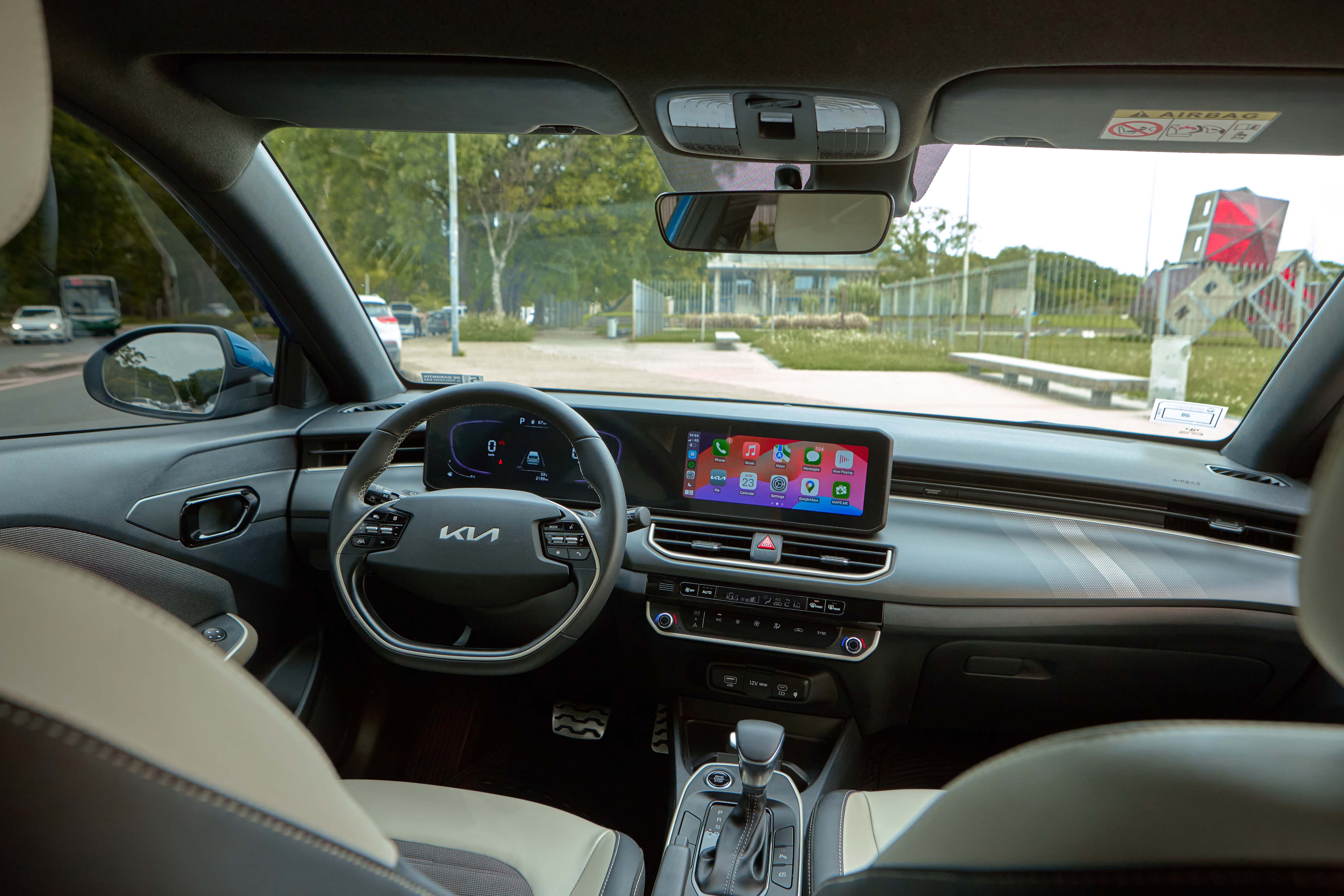 Interior KIA K3 Cross