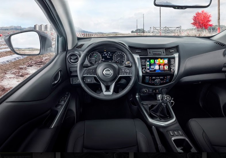 Interior NISSAN FRONTIER