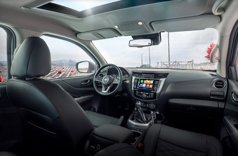 Interior NISSAN FRONTIER