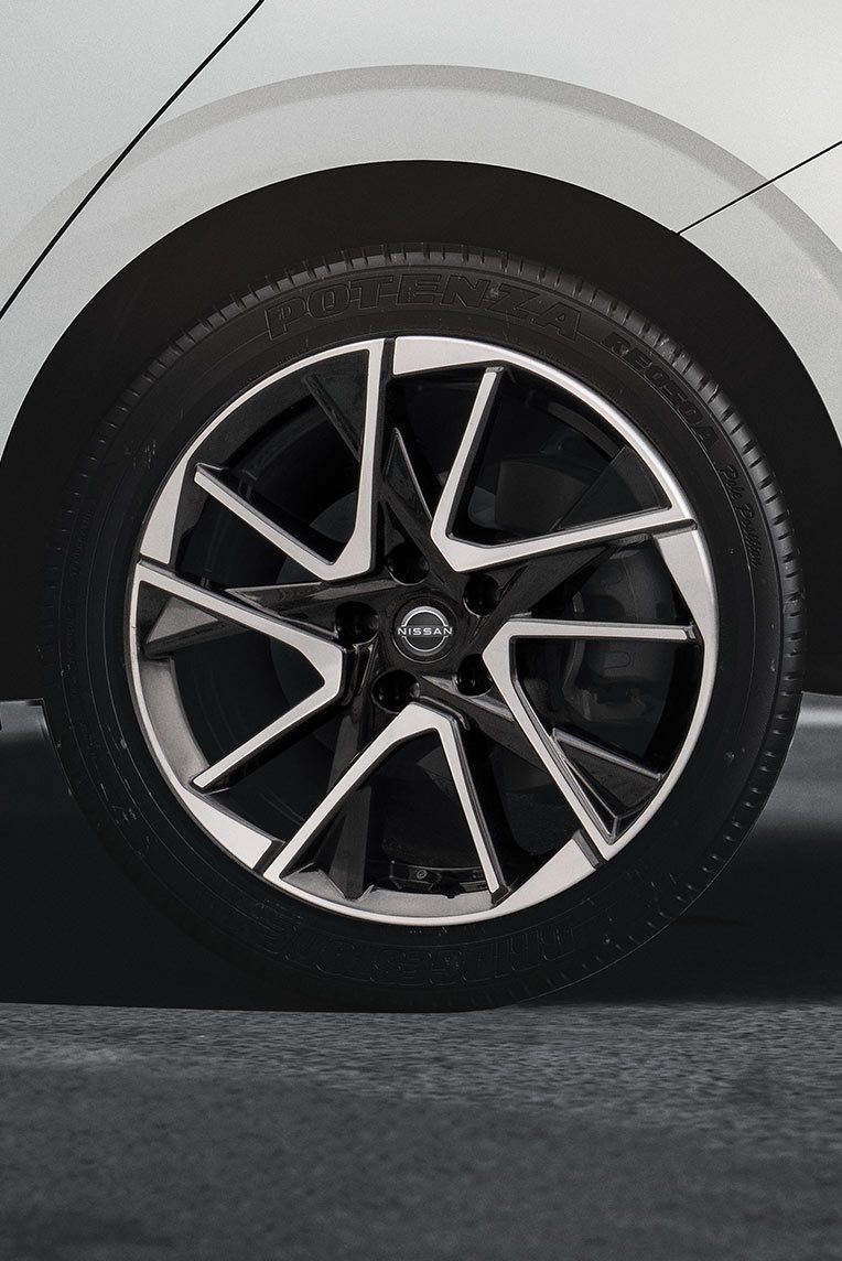 Exterior NISSAN SENTRA