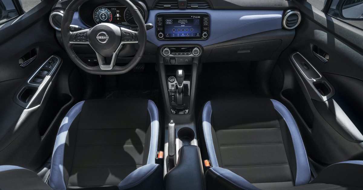 Interior NISSAN VERSA
