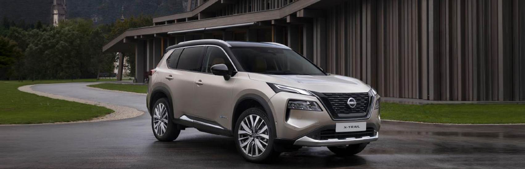 NISSAN X-TRAIL